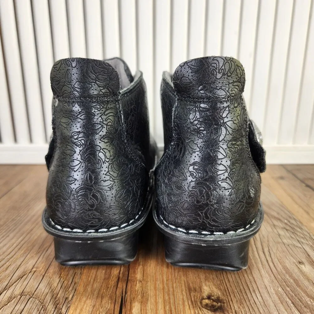 Alegria Caiti Womens Size US 7.5 EU 37 Black Tooled Leather Ankle Bootie Boots